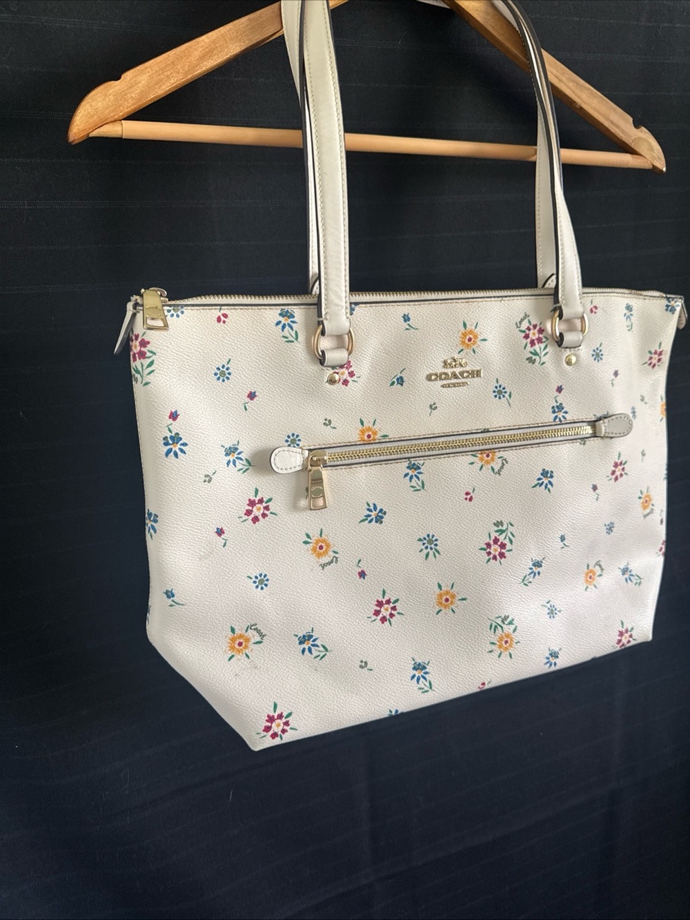Coach Gallery Leather Tote w/ Wild Meadow Print Gold Chalk Multi C4251 Floral - Picture 3 of 14